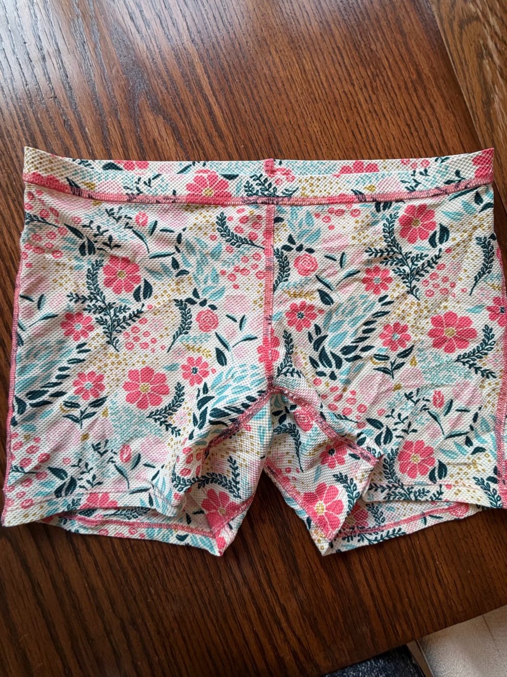 Duluth Trading Co Floral Pink and Teal Women’s Stretch Shorts